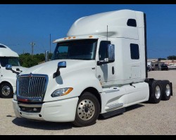 2019 International Lt625