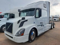 2017 Volvo Vnl64t670
